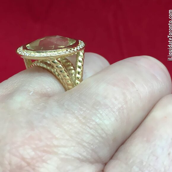 A Statement! Custom Made 18K Yellow Gold, Citrine and Diamond Cocktail Ring - Picture 5 of 14